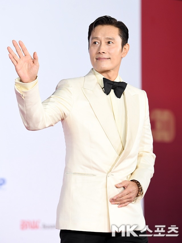 Lee_Byung_Hun.jpg