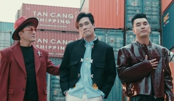 Ung Hoang Phuc xoa MV nghi quang cao web ca do? hinh anh