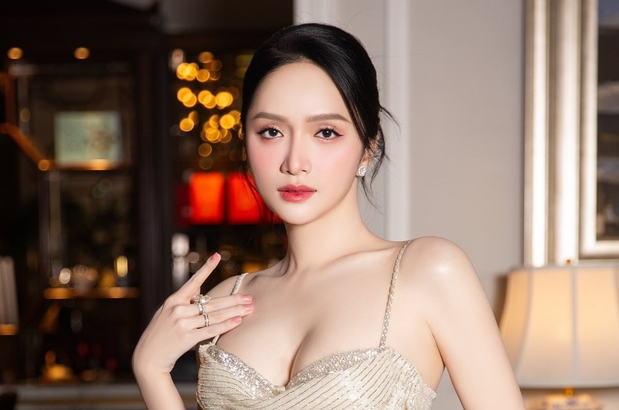 Tranh cai Huong Giang thi Miss Universe hinh anh