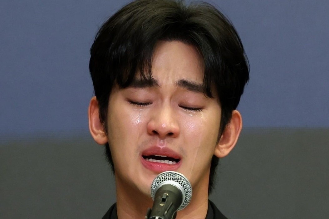 Kim Soo Hyun 'cang thang tot do' hinh anh