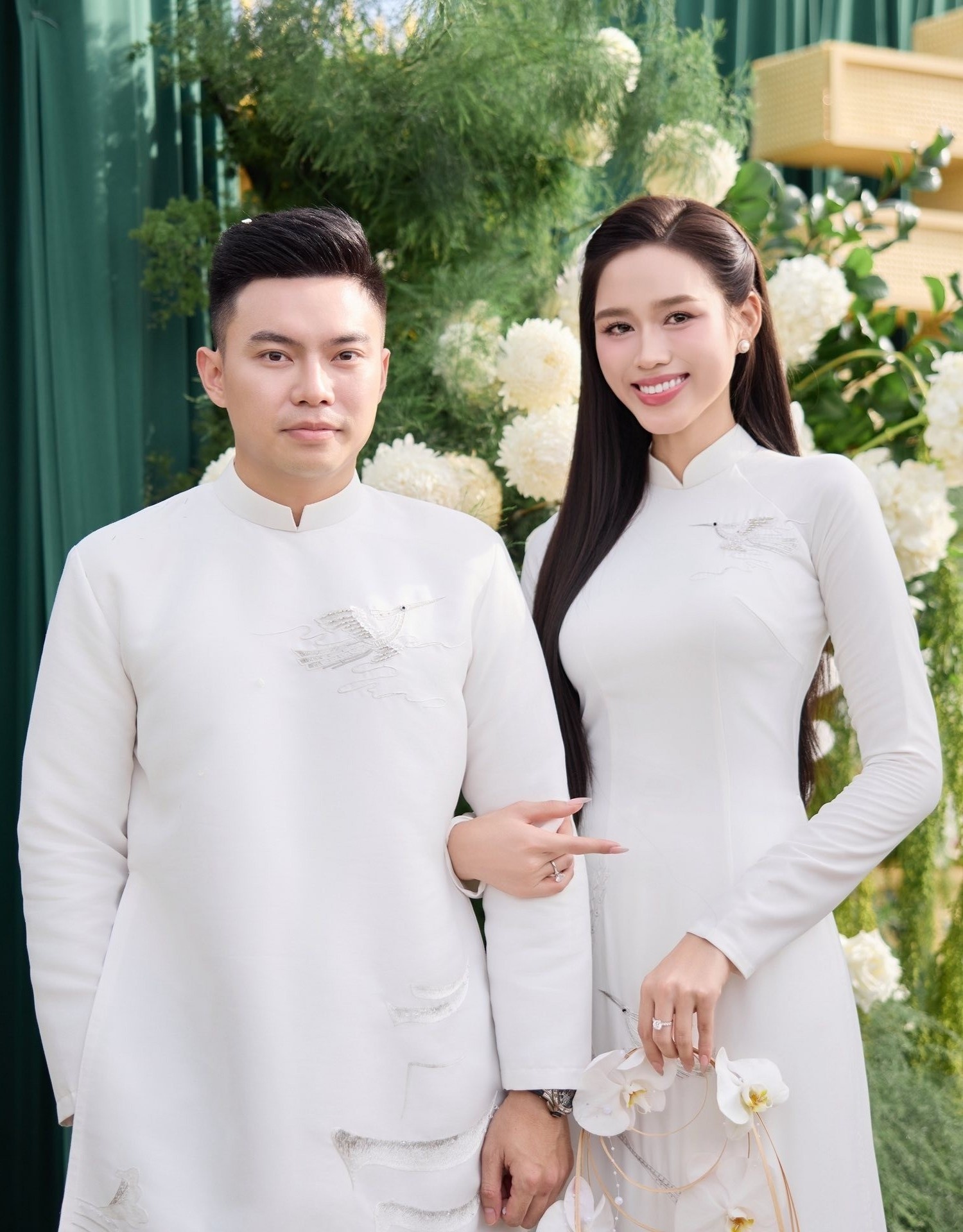 Do Thi Ha cuoi anh 1