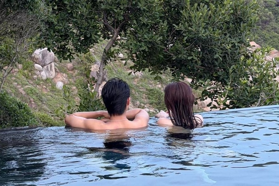 Buc anh gay sot cua Tang Duy Tan hinh anh