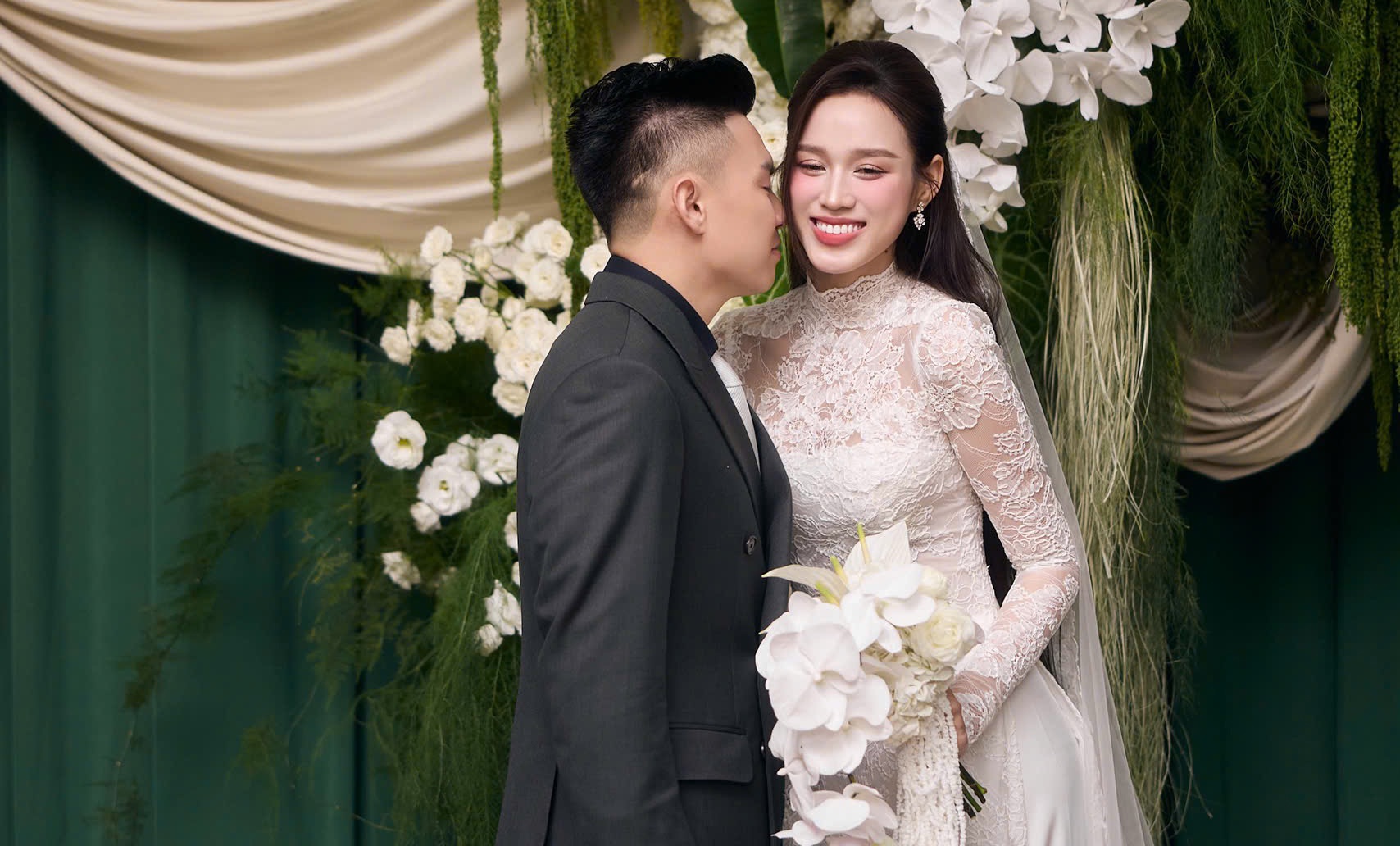 Do Thi Ha 'theo chong ve dinh' hinh anh