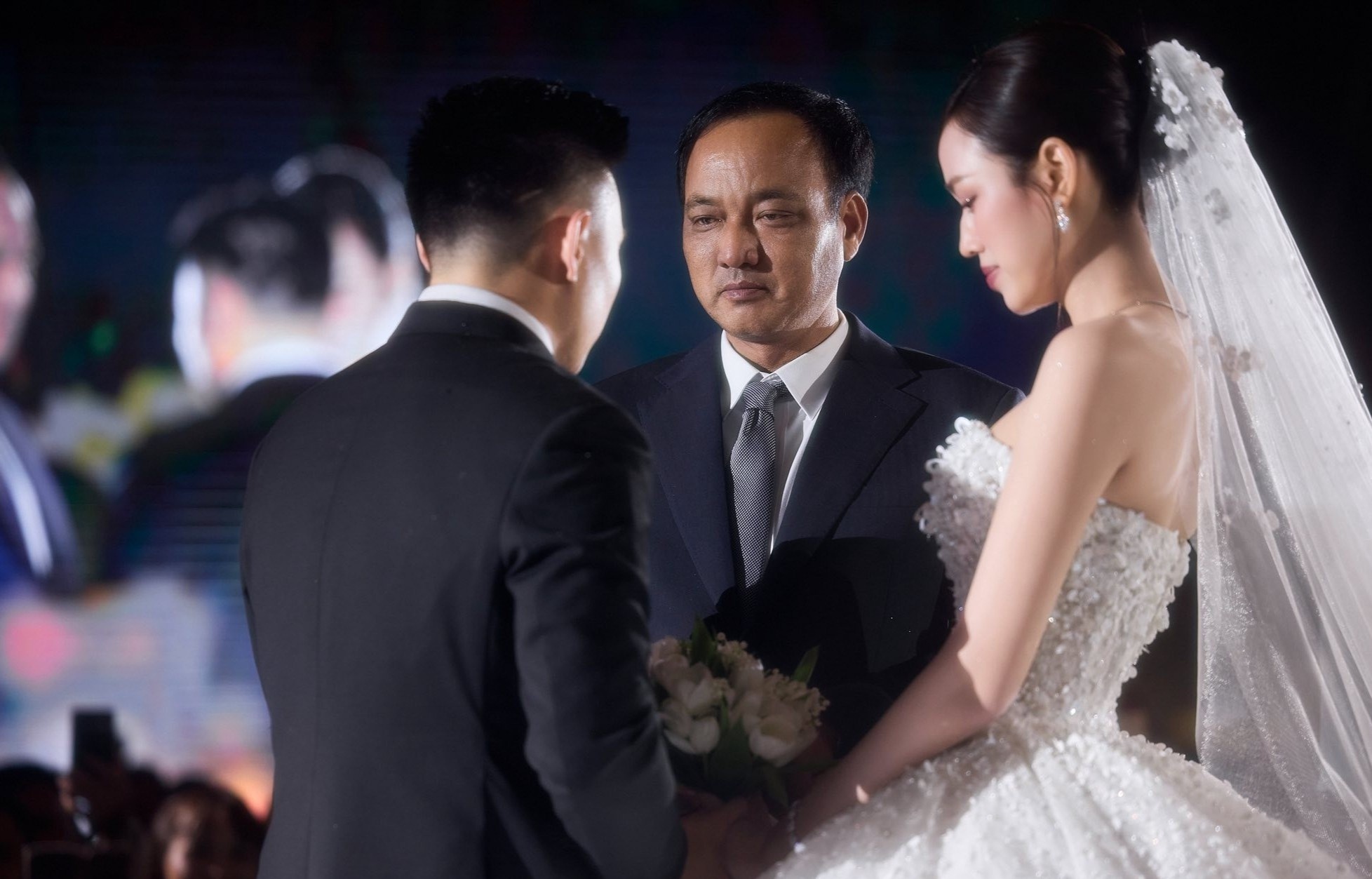 Tiệc cưới hoành tráng của Đỗ Thị Hà và chồng thiếu gia
