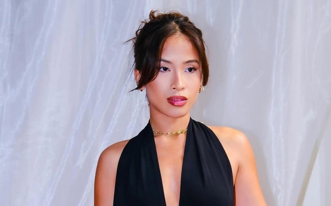 Emman Atienza qua doi anh 1