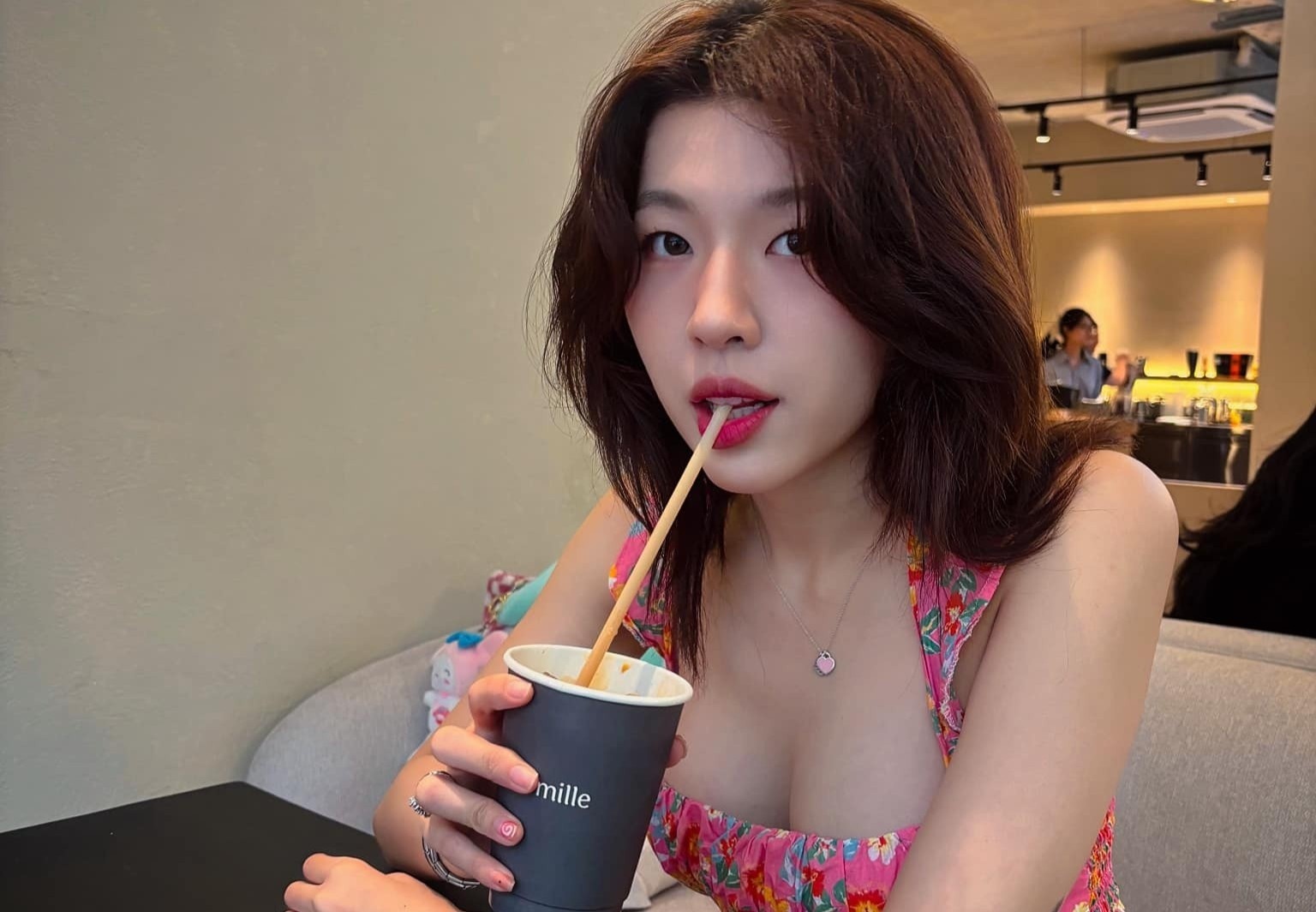 Em xinh Lamoon len tieng ve tranh cai hinh anh