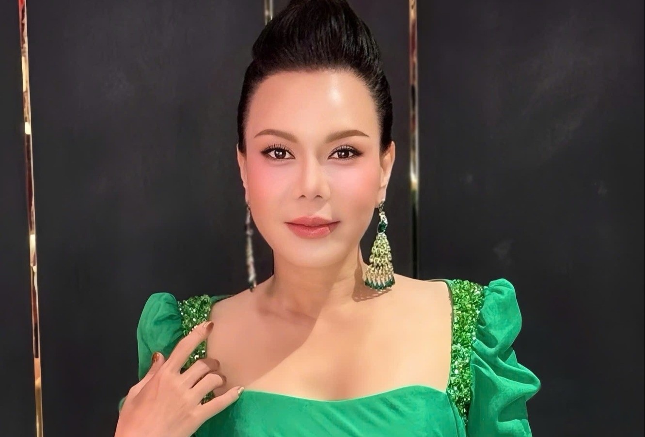 Viet Huong len tieng hinh anh