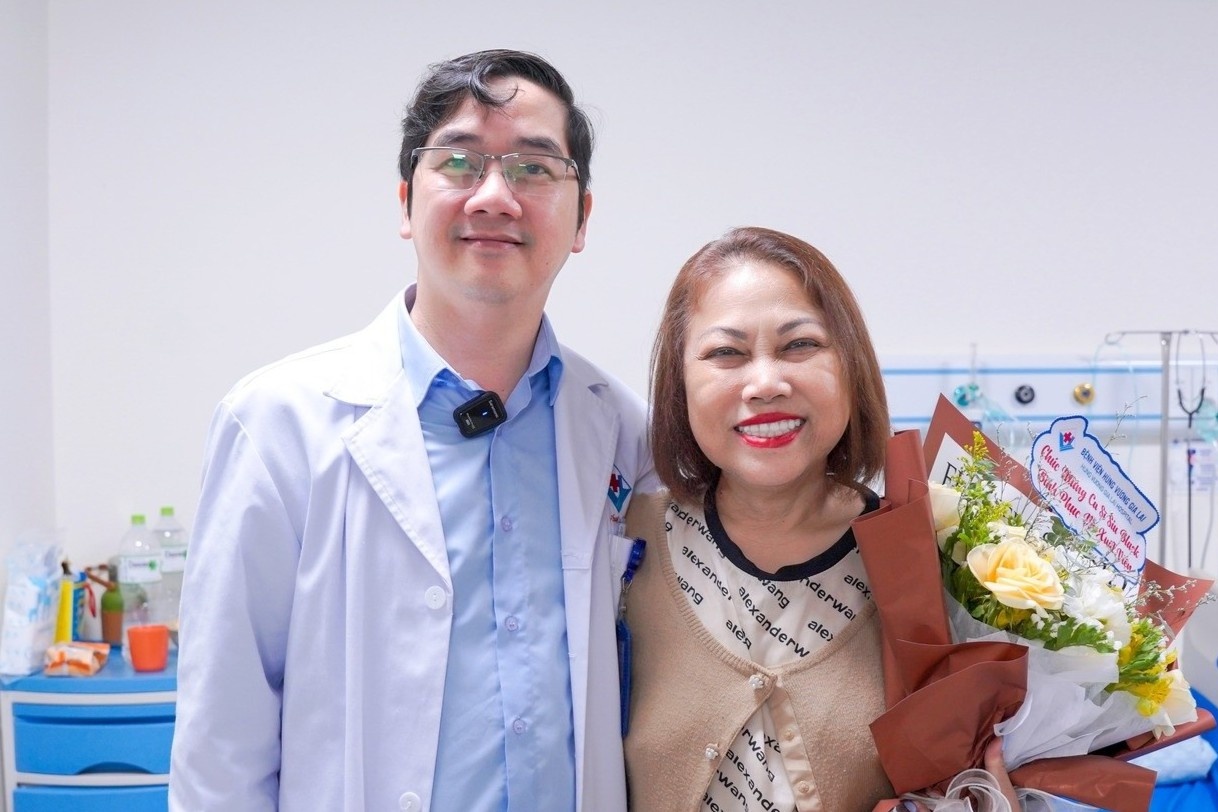 Siu Black xuat vien hinh anh