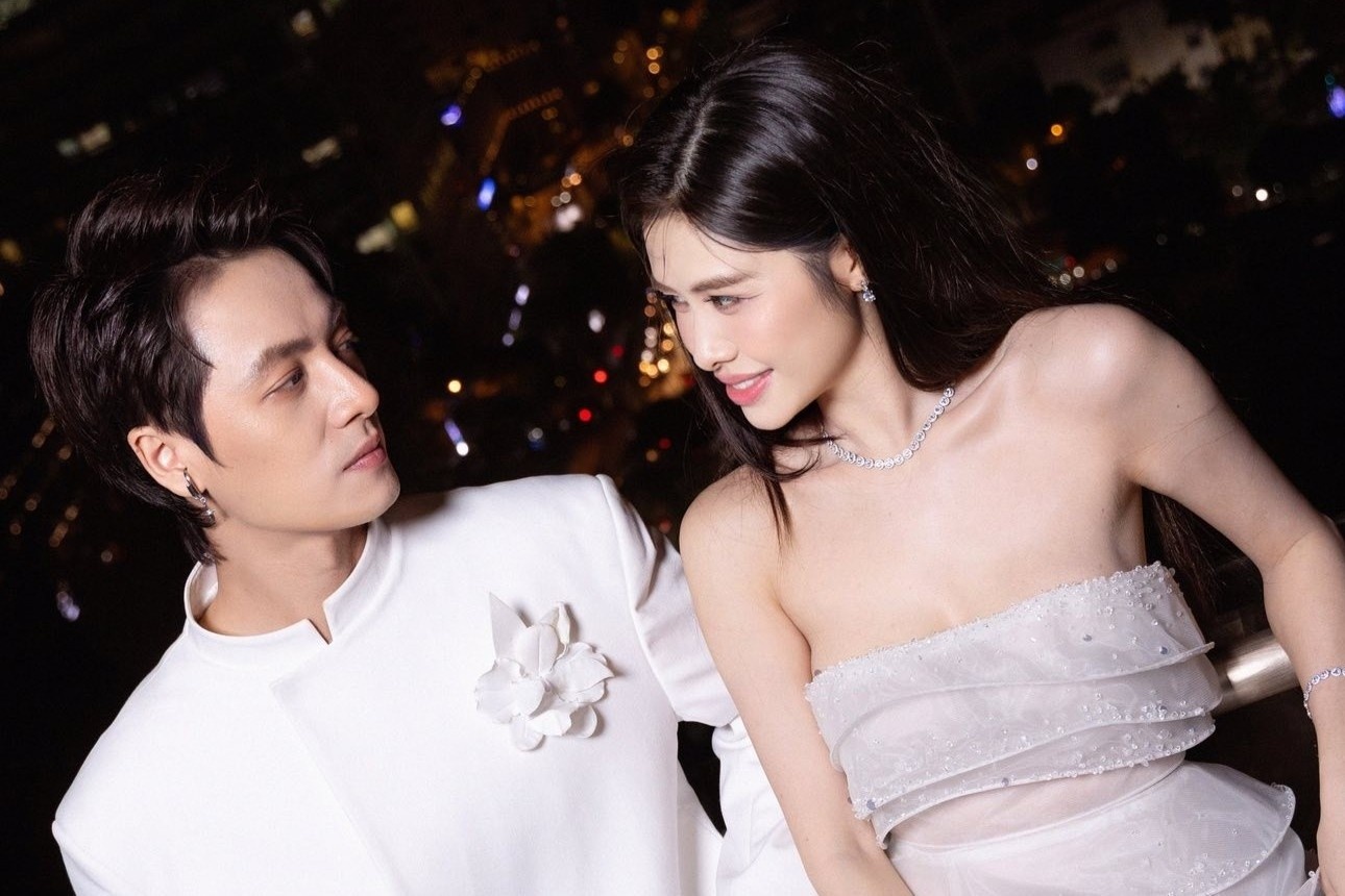 Dang Khoi, Thuy Anh sau 20 nam ben nhau hinh anh