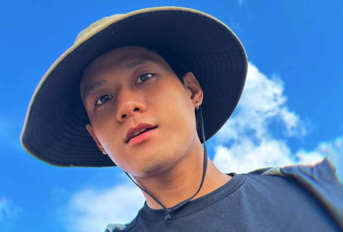 Dien vien Dinh Khang cau cuu hinh anh