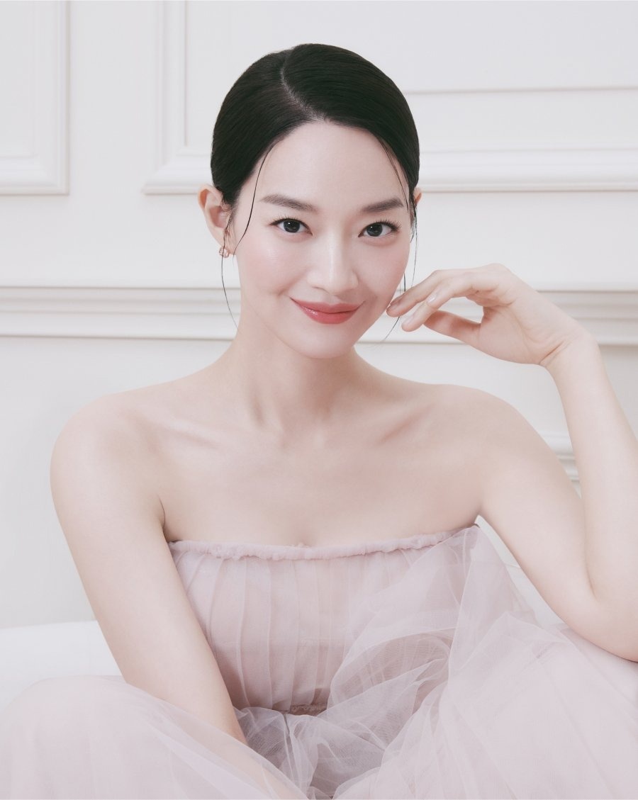 Shin_Min_Ah_cuoi_5_1.jpg