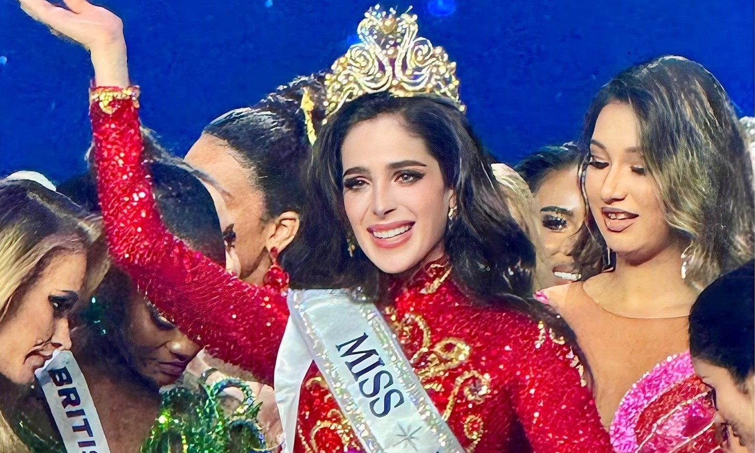 Nguoi dep Mexico dang quang Hoa hau Hoan vu hinh anh