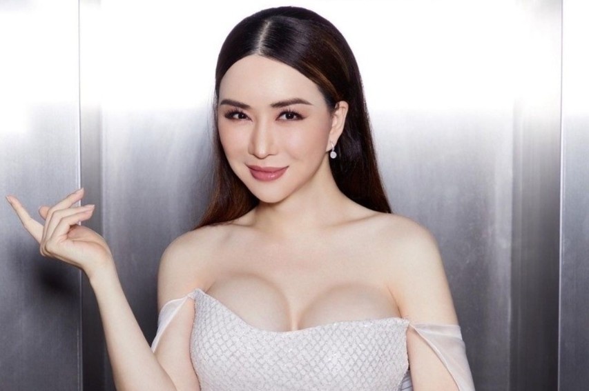 Toa an ban hanh lenh bat giu nu ty phu chuyen gioi hinh anh