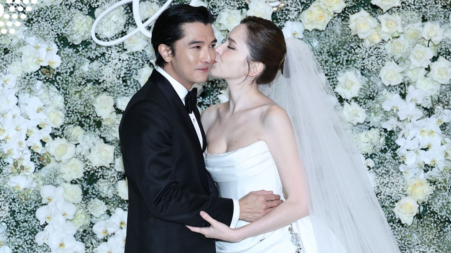 Hua Vy Ninh cuoi hinh anh