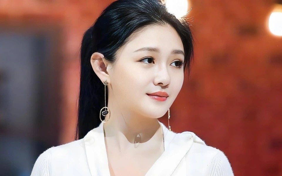 Dieu khong tuong ve Tu Hy Vien hinh anh