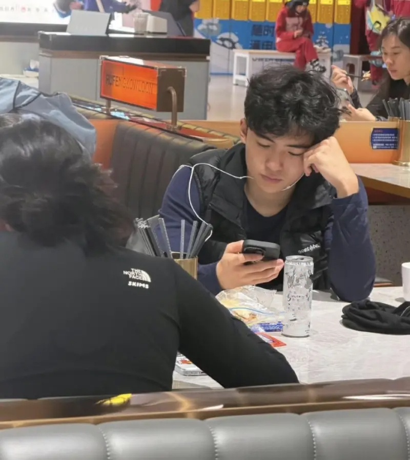 Tạ Đình Phong ảnh 2 Ta Dinh Phong anh 2