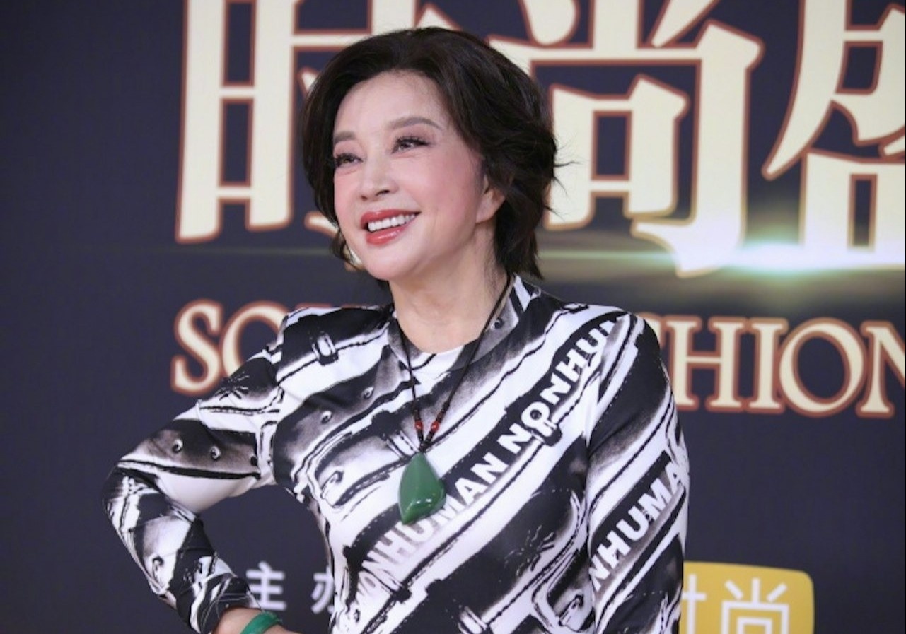 Ngoai hinh gay soc cua Luu Hieu Khanh hinh anh