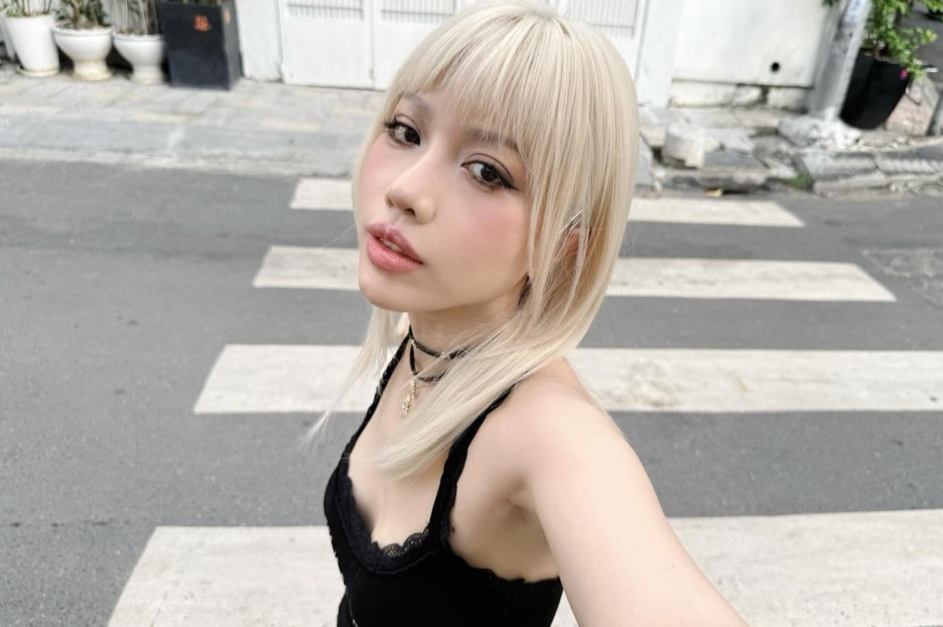 Cu soc mat cha da thay doi Phung Khanh Linh hinh anh