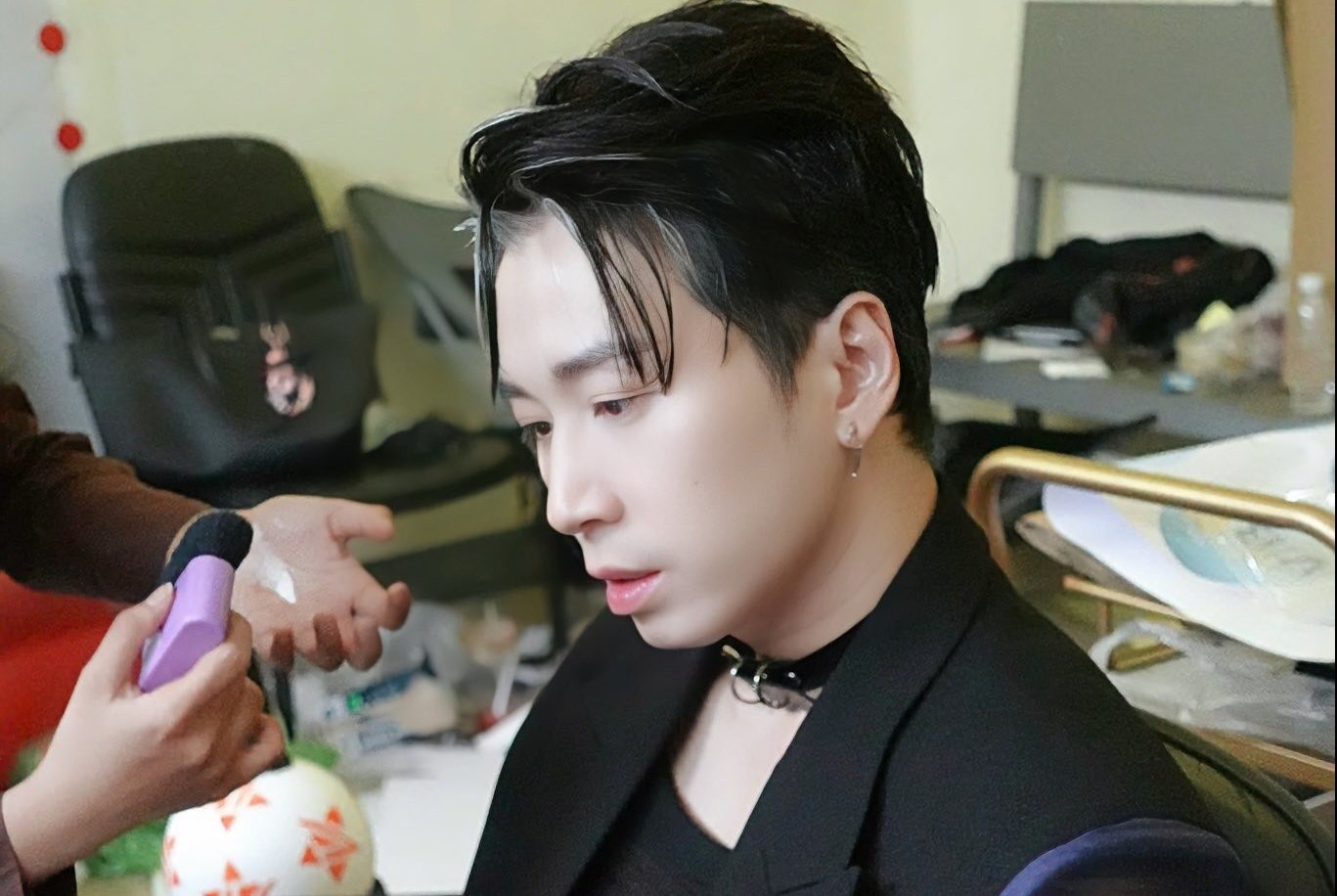 Karik nhap vien hinh anh