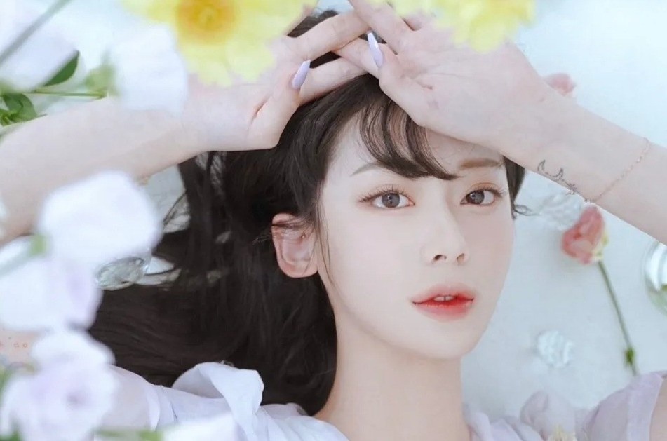 Mo Su Jin qua doi o tuoi 27 hinh anh