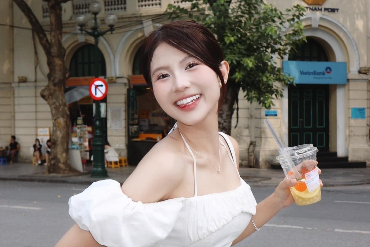 Chang May len tieng hinh anh