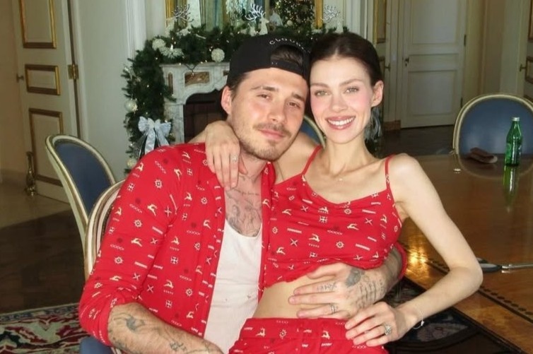 Vo chong Brooklyn Beckham len ke hoach nhan con nuoi hinh anh