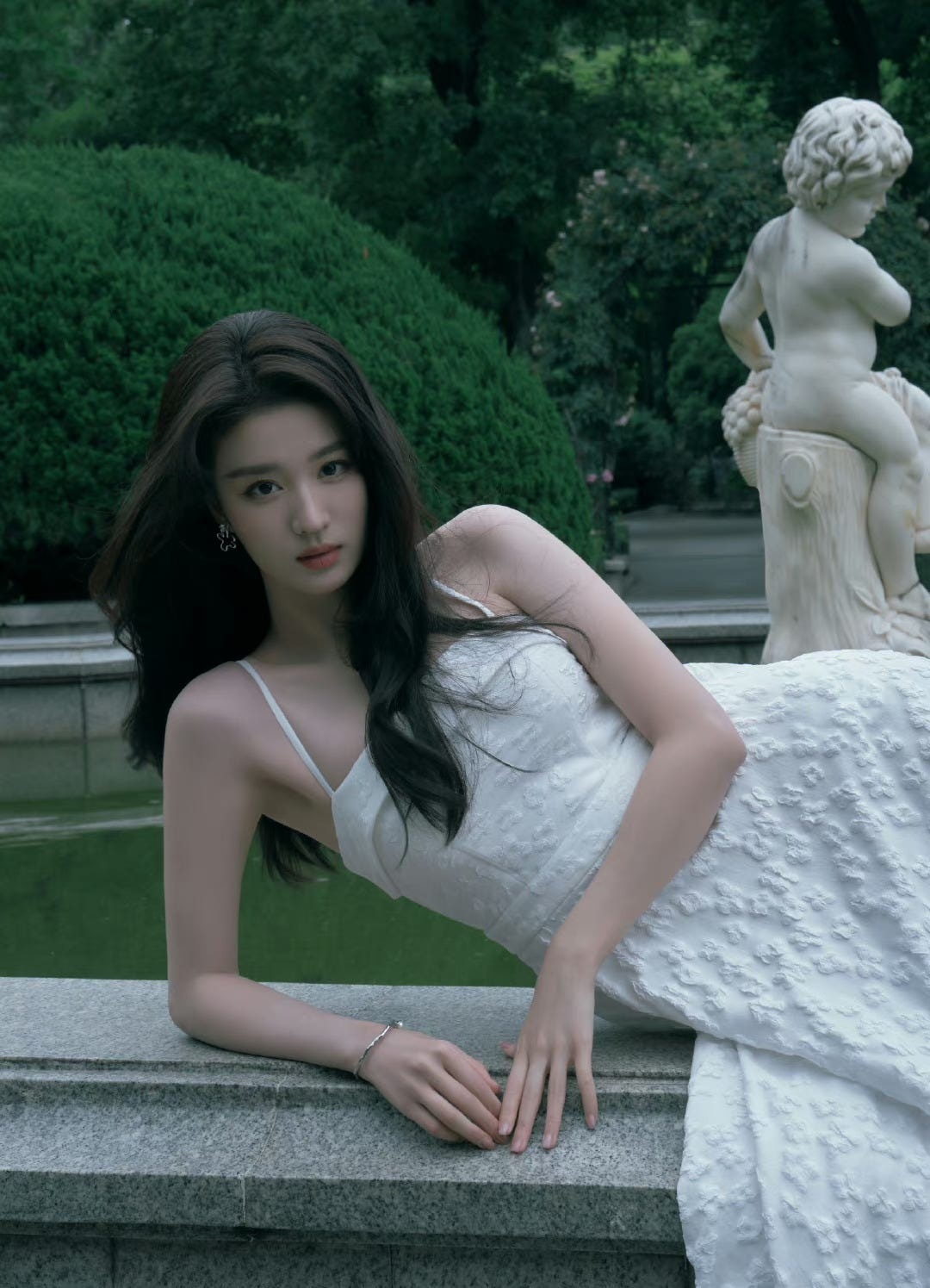 Vuong So Nhien anh 14