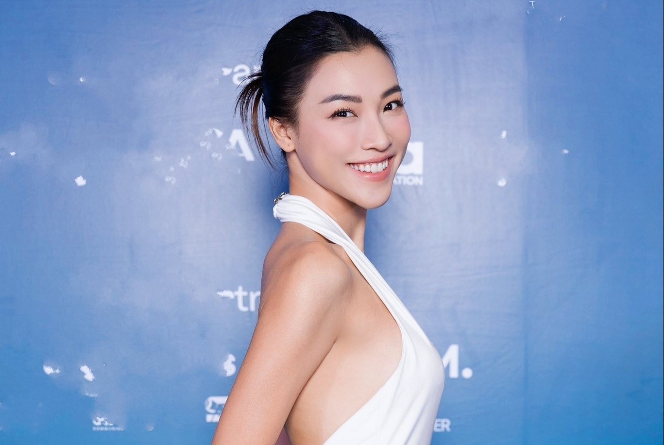 MC Hoang Oanh co ban trai moi? hinh anh