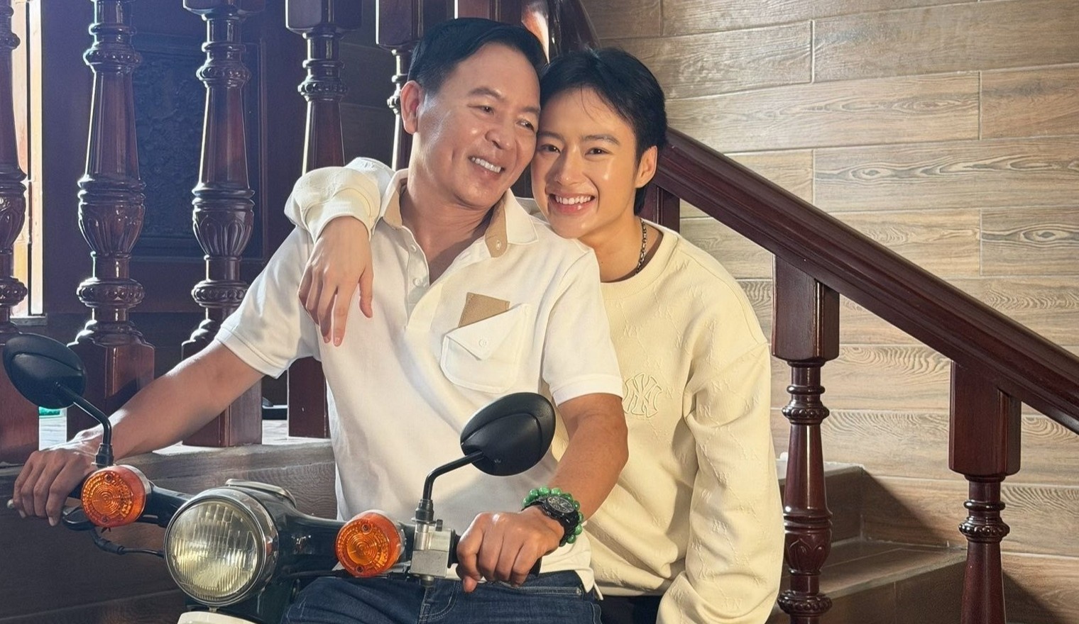 Angela Phuong Trinh khoe anh Tet hinh anh