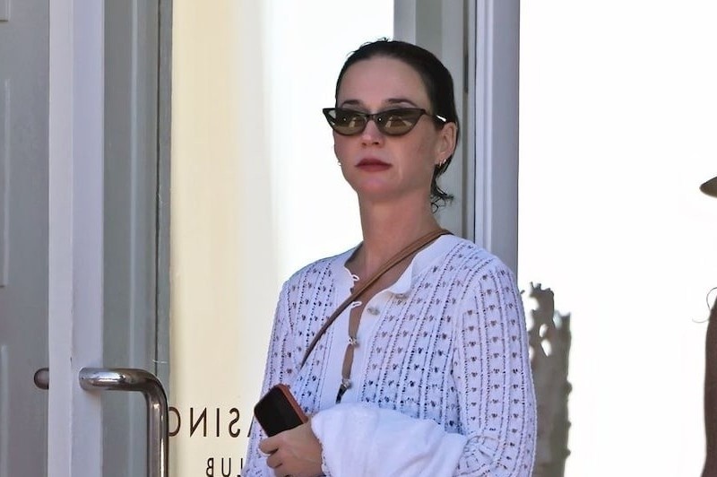 Katy Perry du lich cung cuu Thu tuong Canada hinh anh