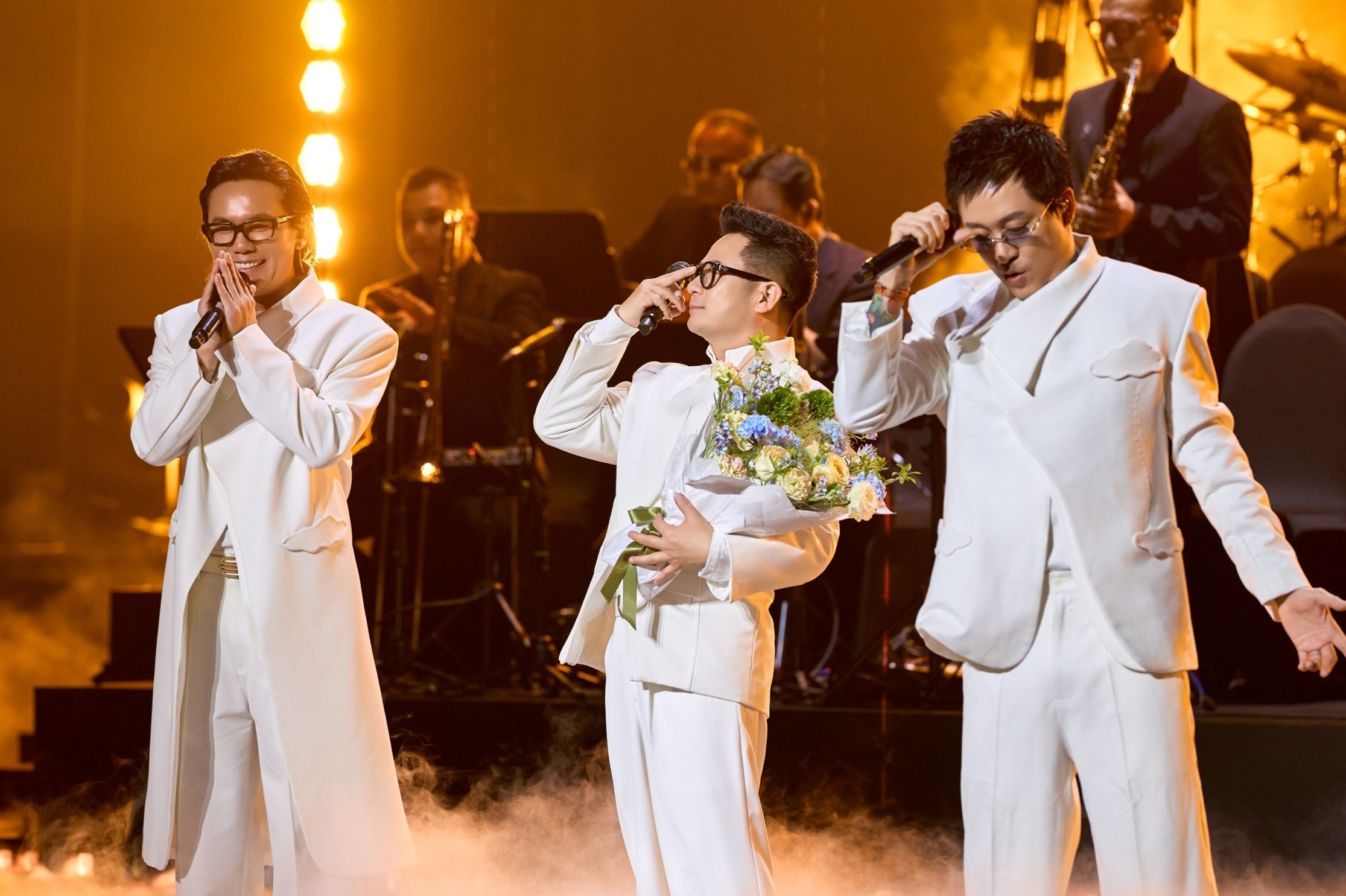 San khau chung dau tien cua Qua Dua Hau sau 26 nam hinh anh