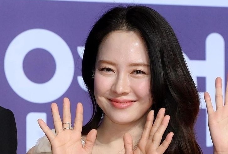 Nu dien vien bi yeu cau loai khoi Running Man hinh anh