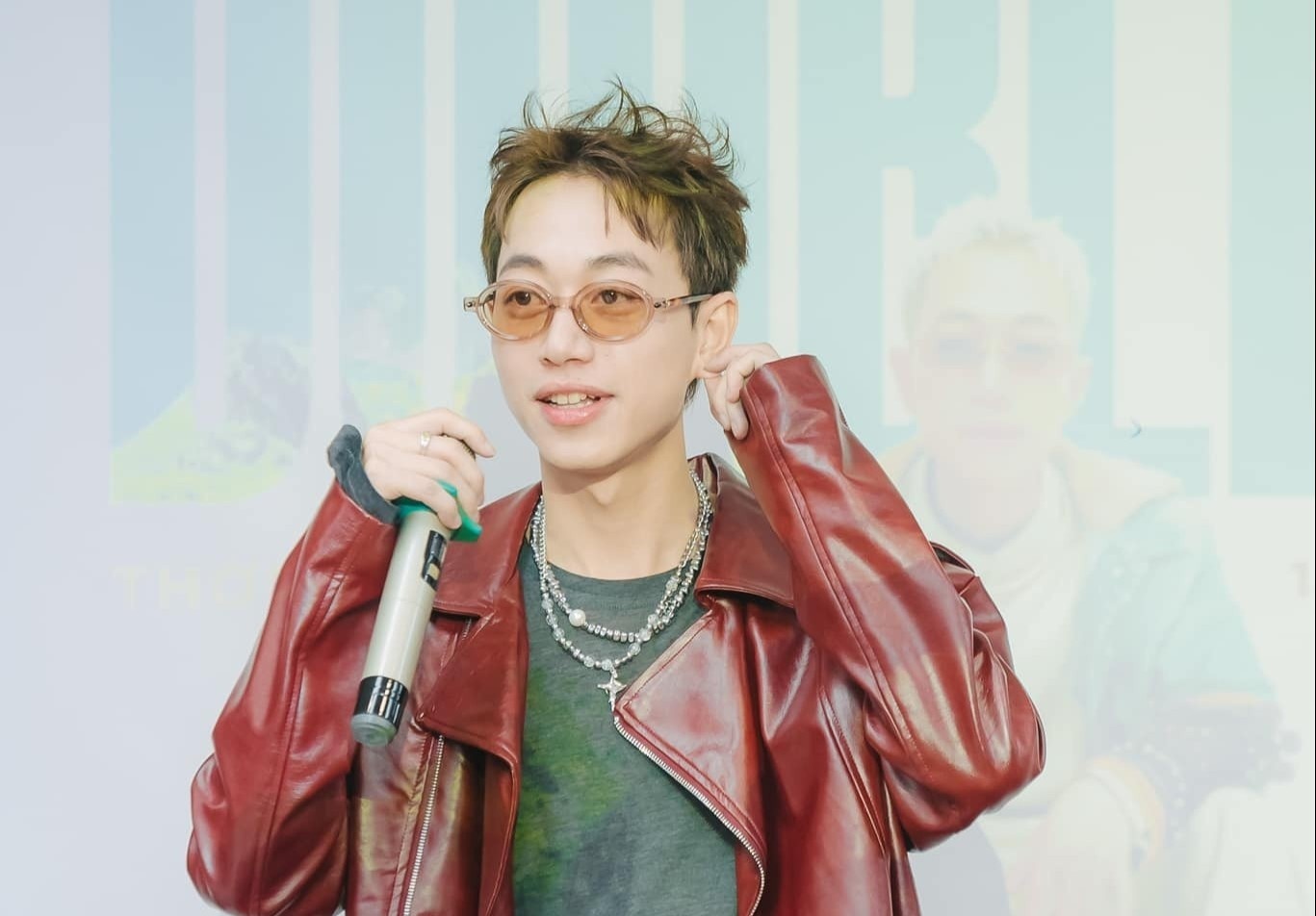 Quan quan Rap Viet Double2T bi loi dung hinh anh