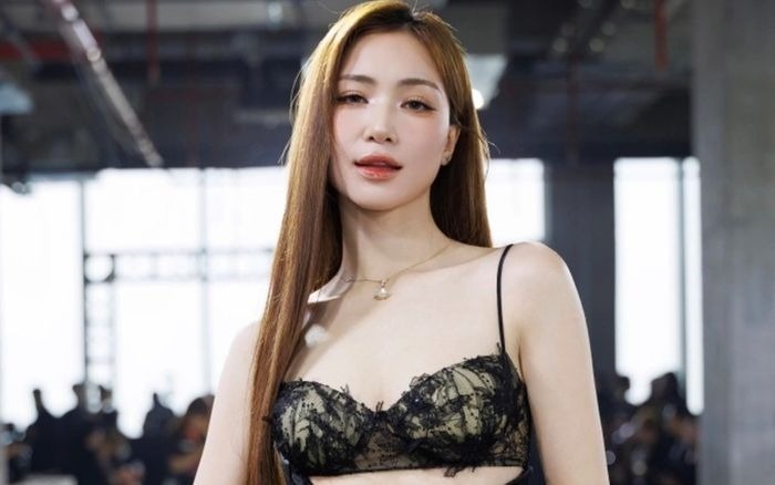 Hoa Minzy 'lan at' dan em hinh anh