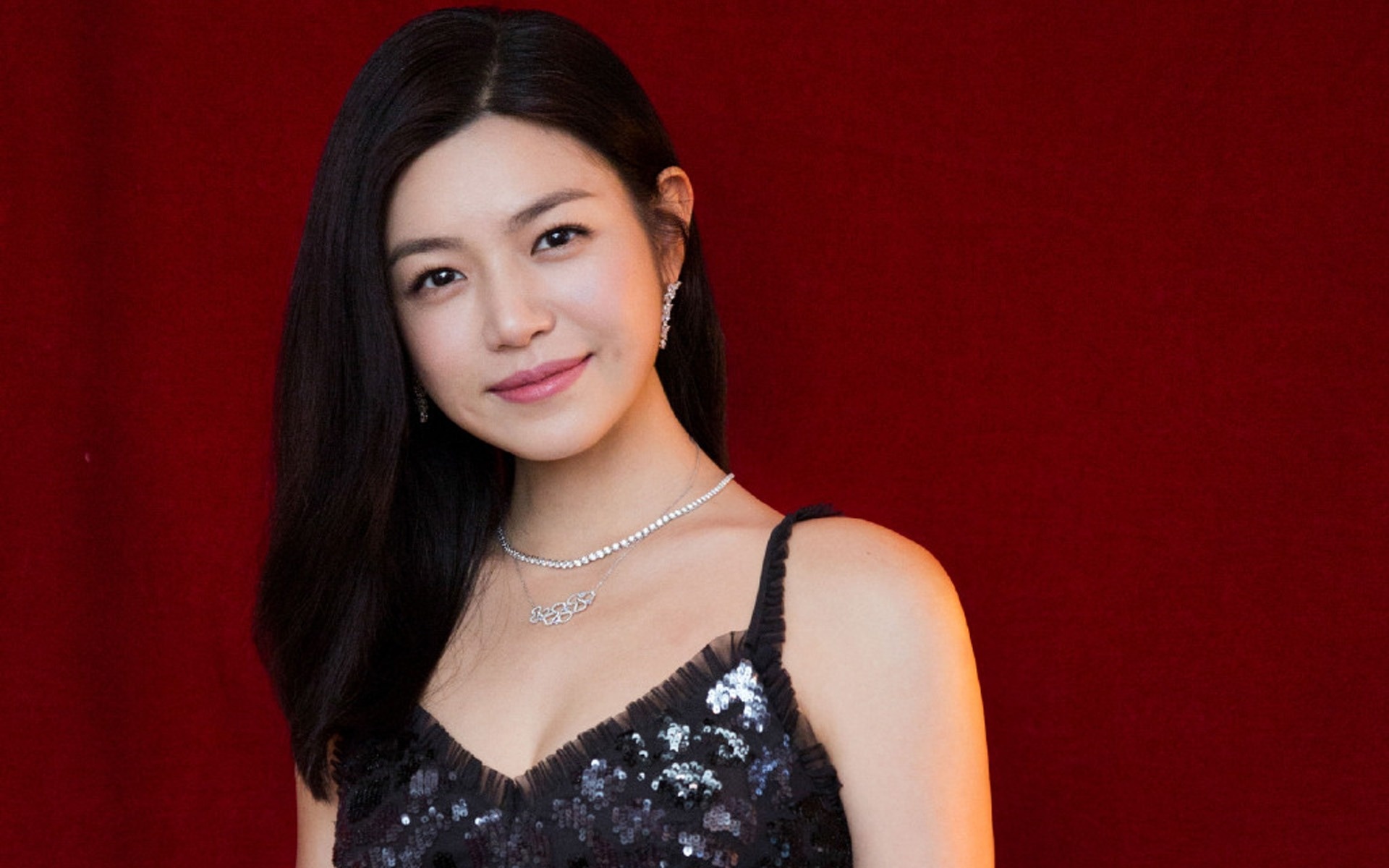 Tran Nghien Hy bi dut gan got chan hinh anh