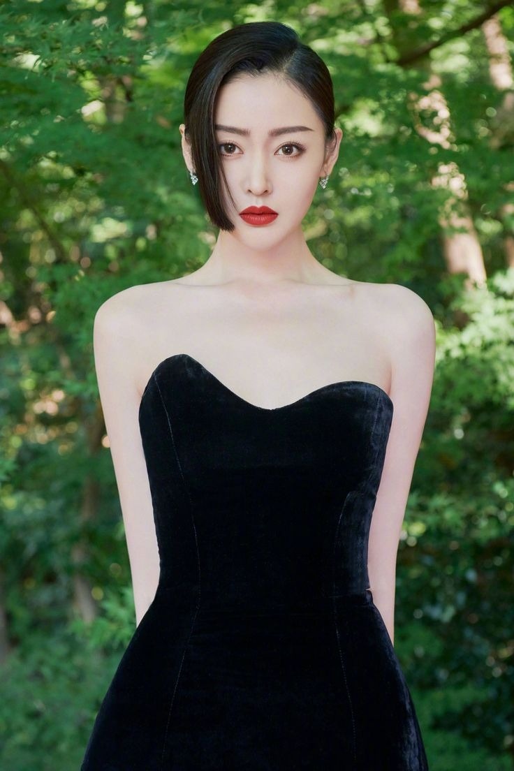 Truong Thien Ai anh 2