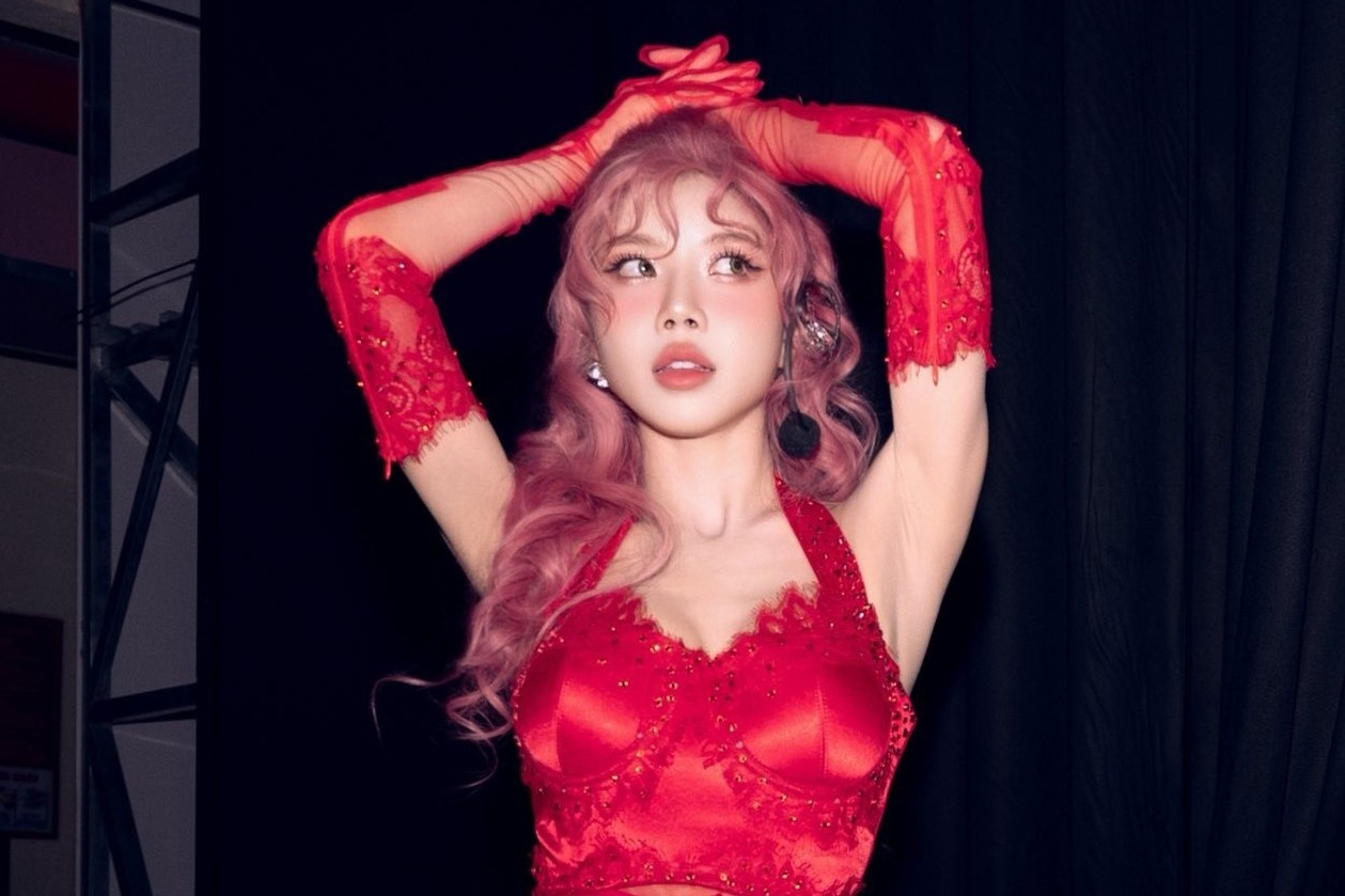 Show Trung Quoc co Trang Phap tham gia gap song gio hinh anh