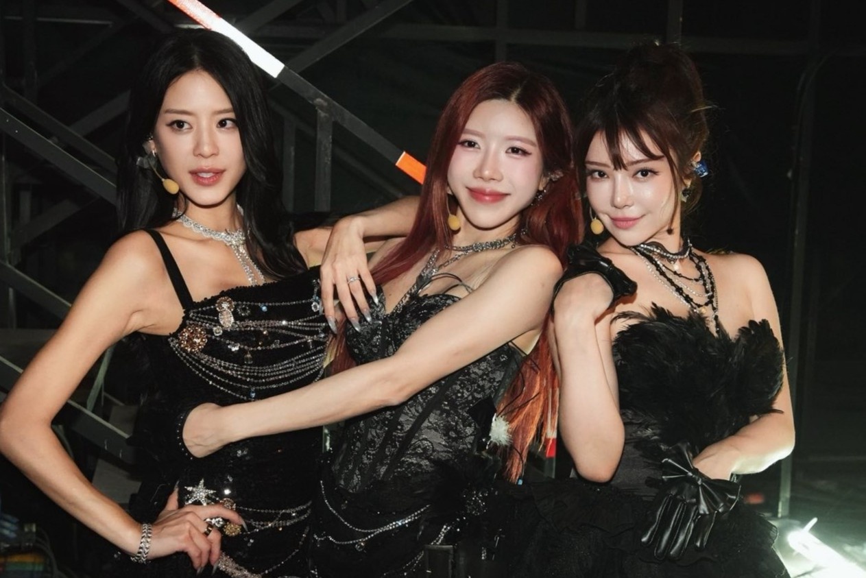 Trang Phap len tieng sau tran thua ngo ngang hinh anh