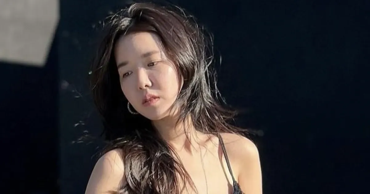 Nhieu nghe si phai xin loi hinh anh