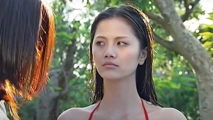 My nhan 'Bong dung muon khoc' bo showbiz gio ra sao? hinh anh