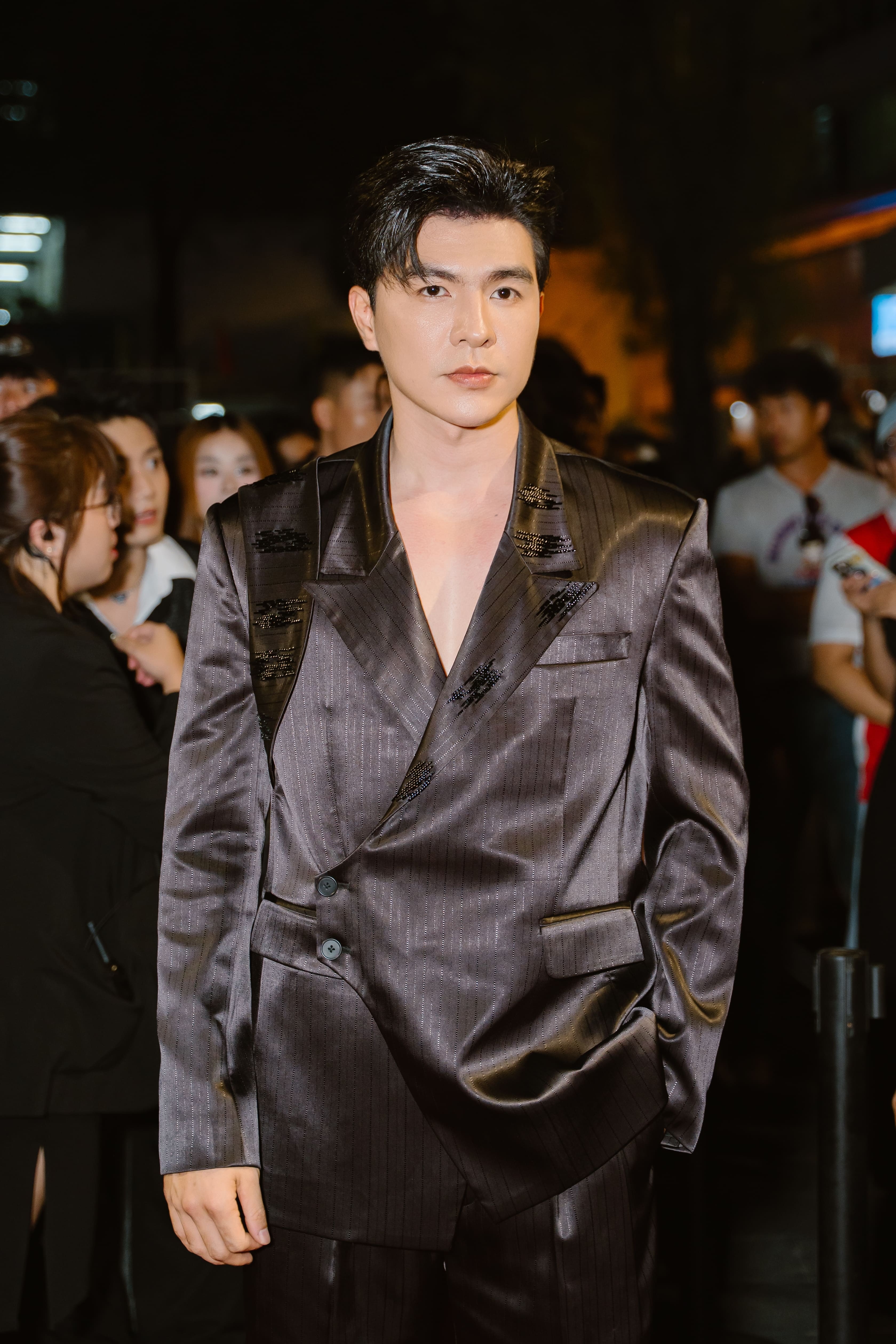 Liz Kim Cuong anh 11