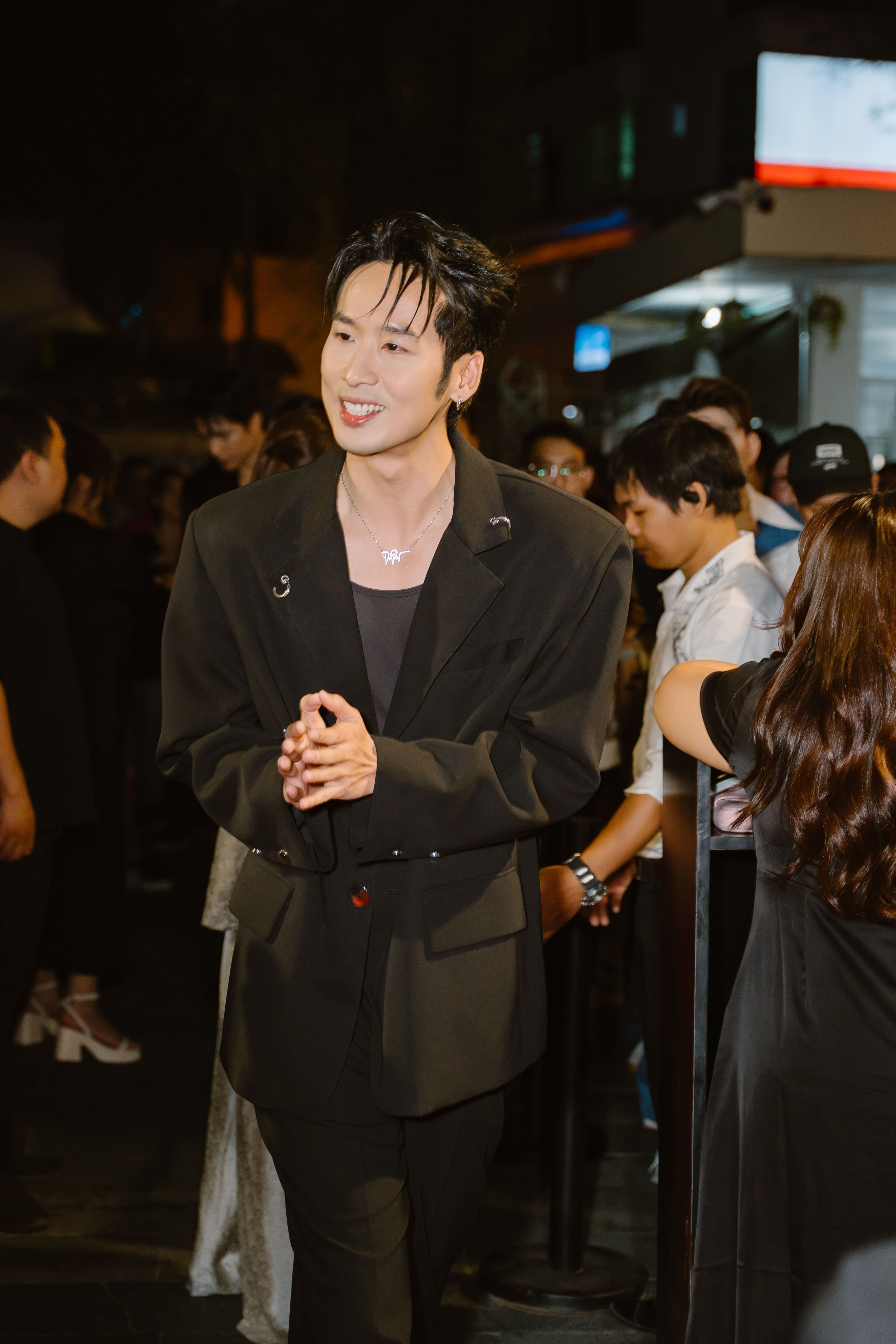 Liz Kim Cuong anh 12