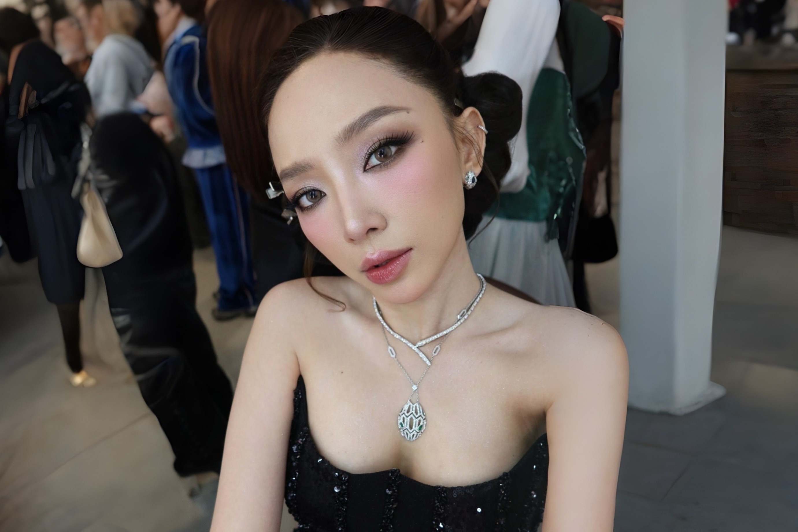 Toc Tien: '4 thang qua, nhieu chuyen da xay ra' hinh anh