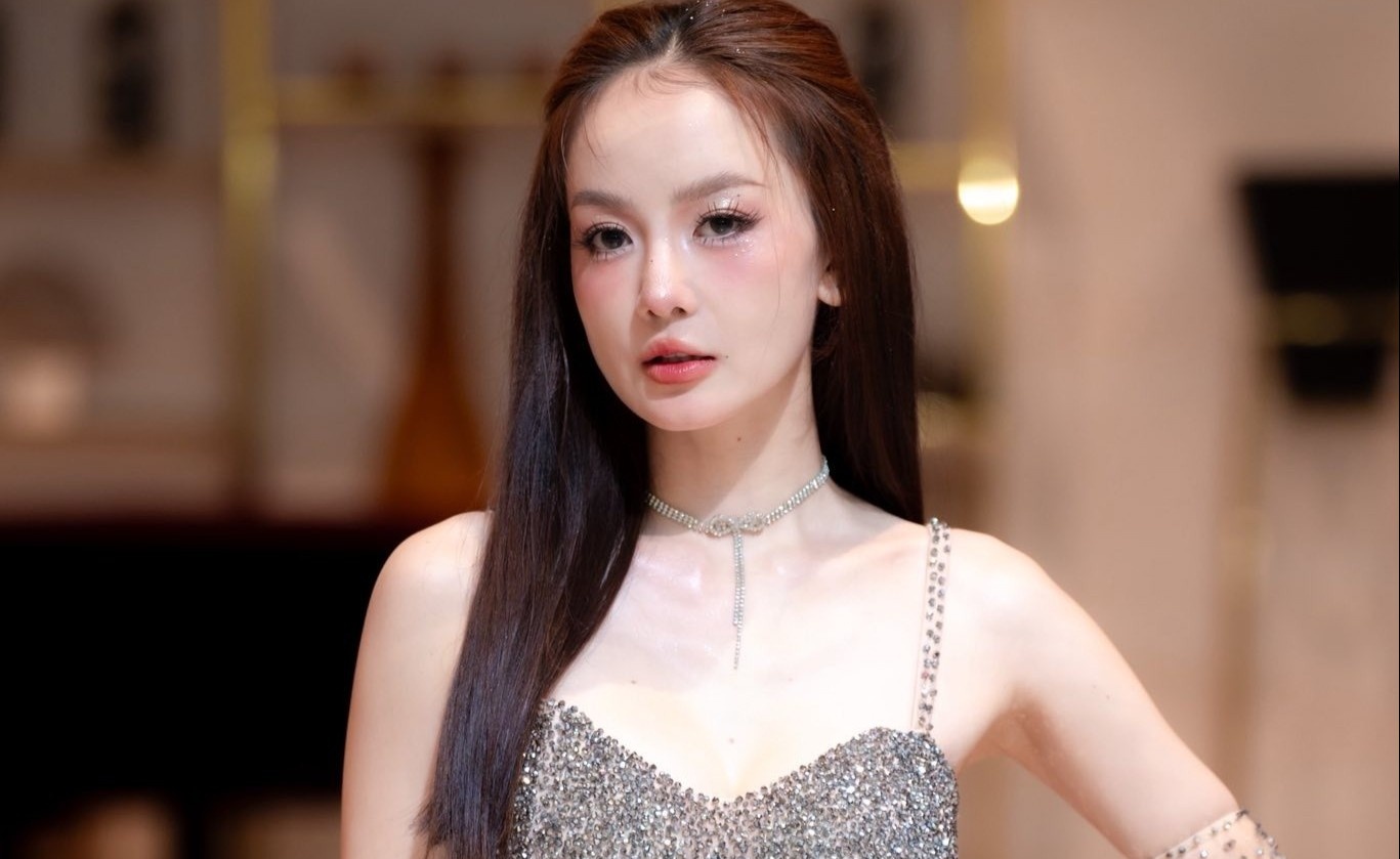 Ban gai Lien Binh Phat gay chu y hinh anh