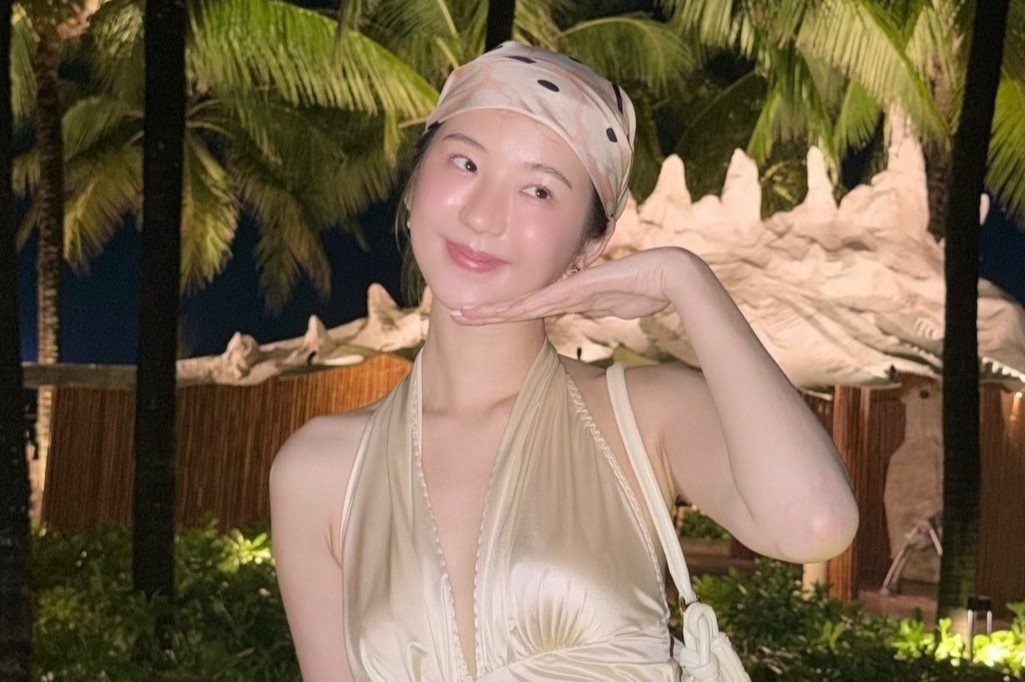 Dien vien 'Tuoi noi loan' khoe anh tai Phu Quoc hinh anh