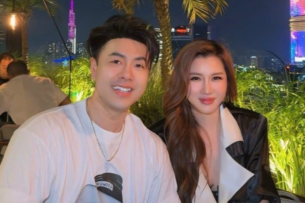 Akira Phan truoc khi cuoi vo doanh nhan hinh anh