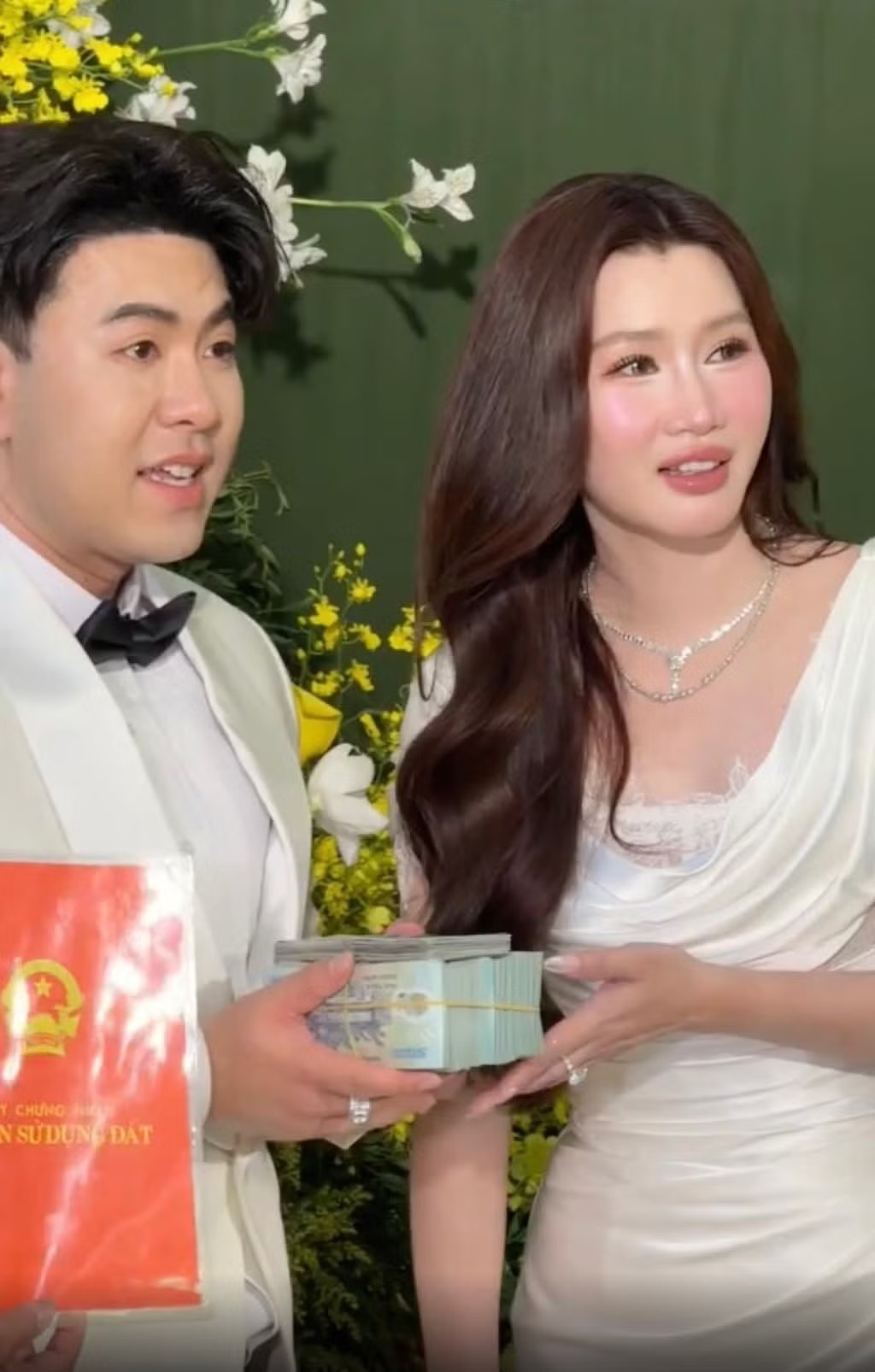 Akira Phan anh 2