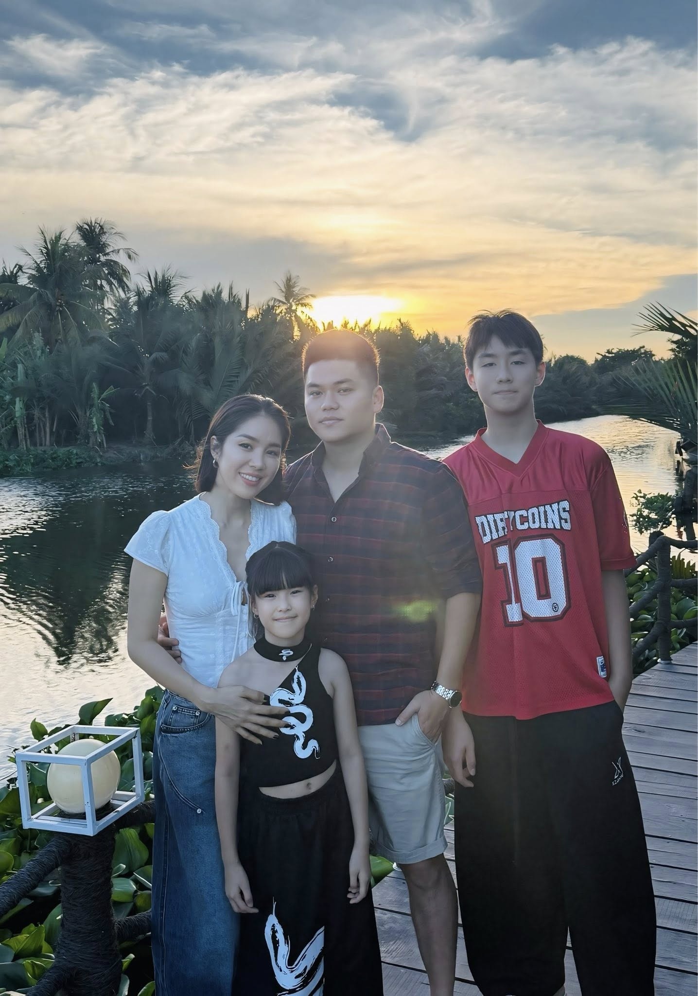 Tu Hao anh 8