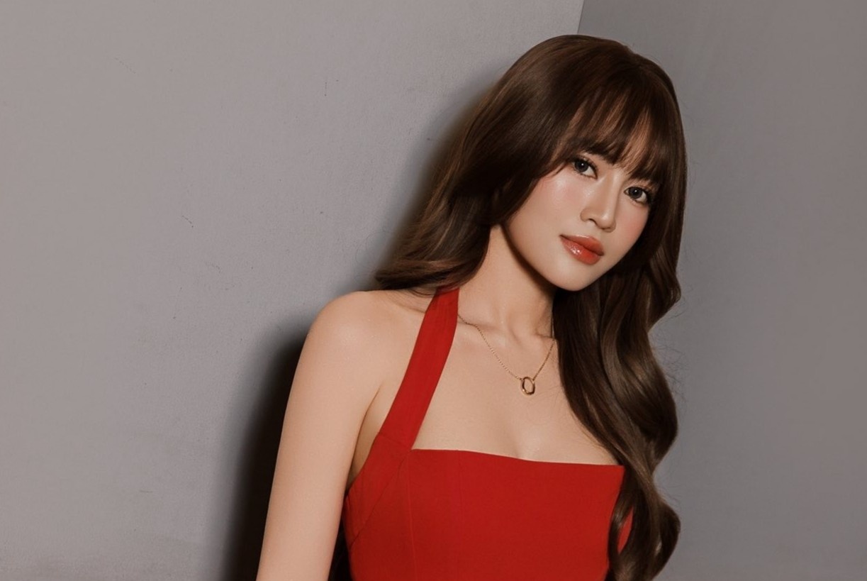 Ninh Duong Lan Ngoc tro lai man anh sau 4 nam hinh anh