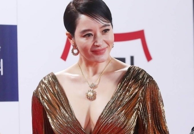 Bieu tuong goi cam Han Quoc o tuoi 56 hinh anh